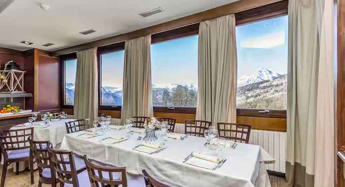 Hotel Principi Di Piemonte, Sestriere ski chalet, image 8